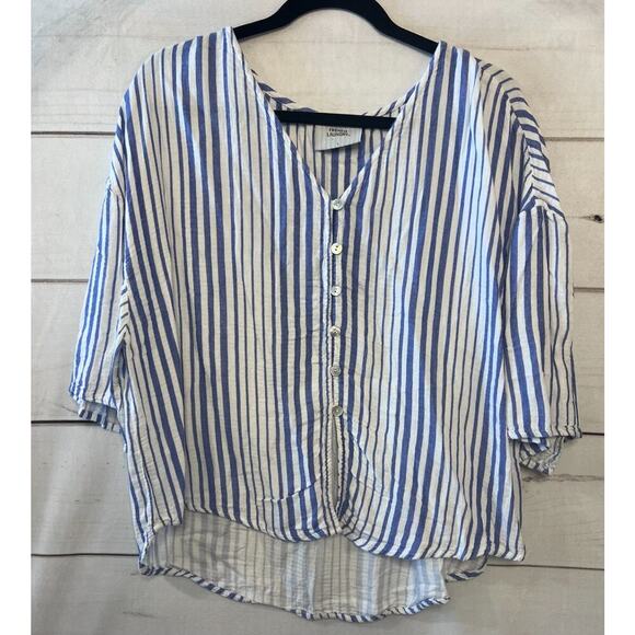 French Laundry Women's Top Sz LG Perfect Summer Top Button Details Preppy - Picture 1 of 6